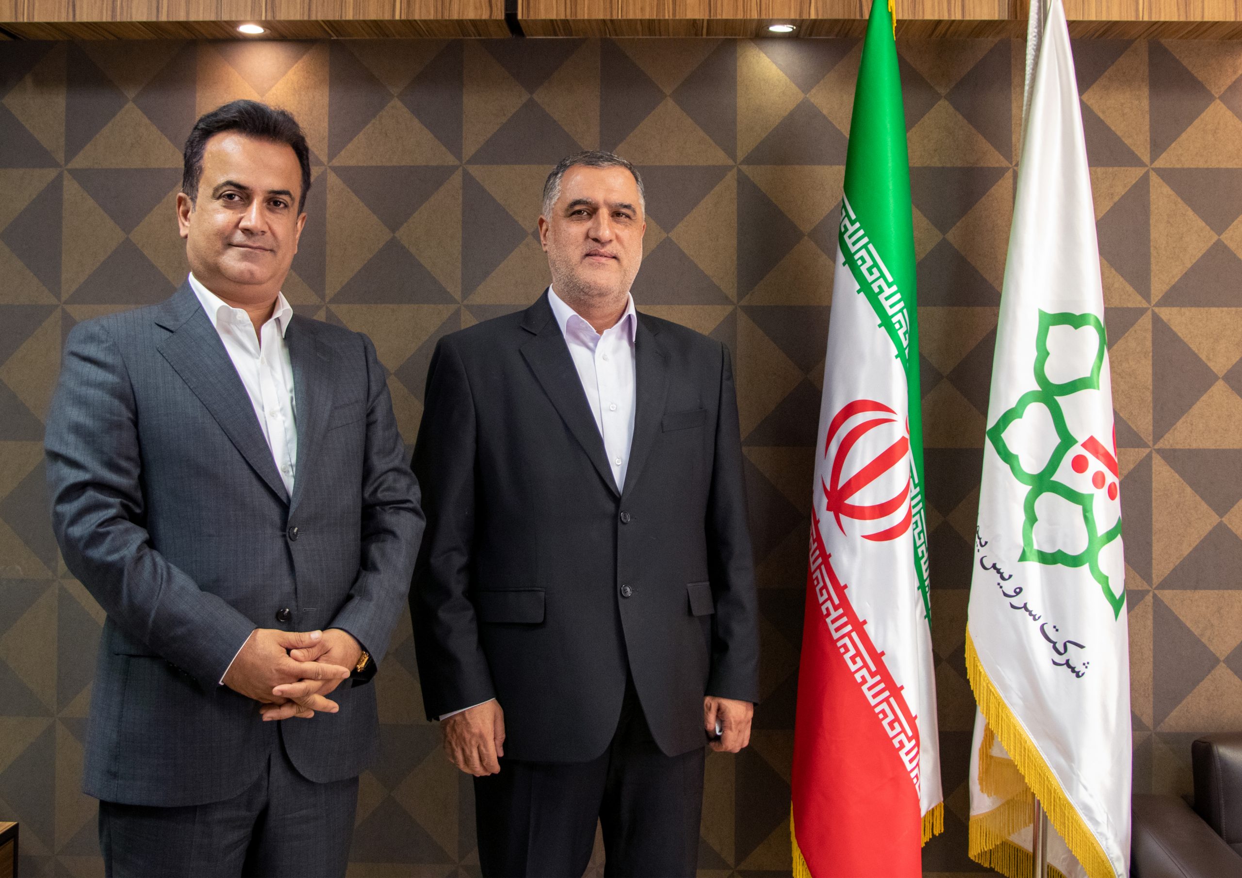 بازدید دبیر کل سندیکای بیمه گران ایران و هیات همراه از شرکت سرویس بیمه شهر